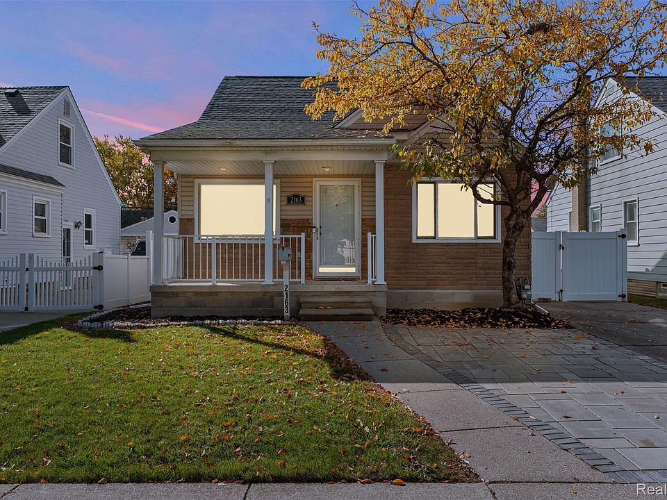 1st image of 2163 Cleveland Ave