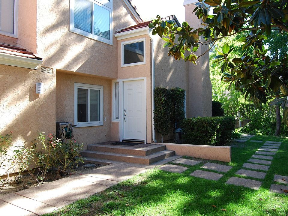 2nd image of 6301 Honolulu Ave Unit 58