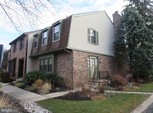 32 Crofton Cmns, Cherry Hill, NJ 08034