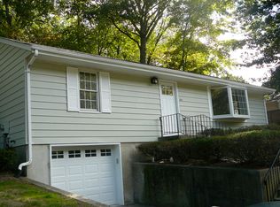 240 Railroad Ave, Pearl River, NY 10965