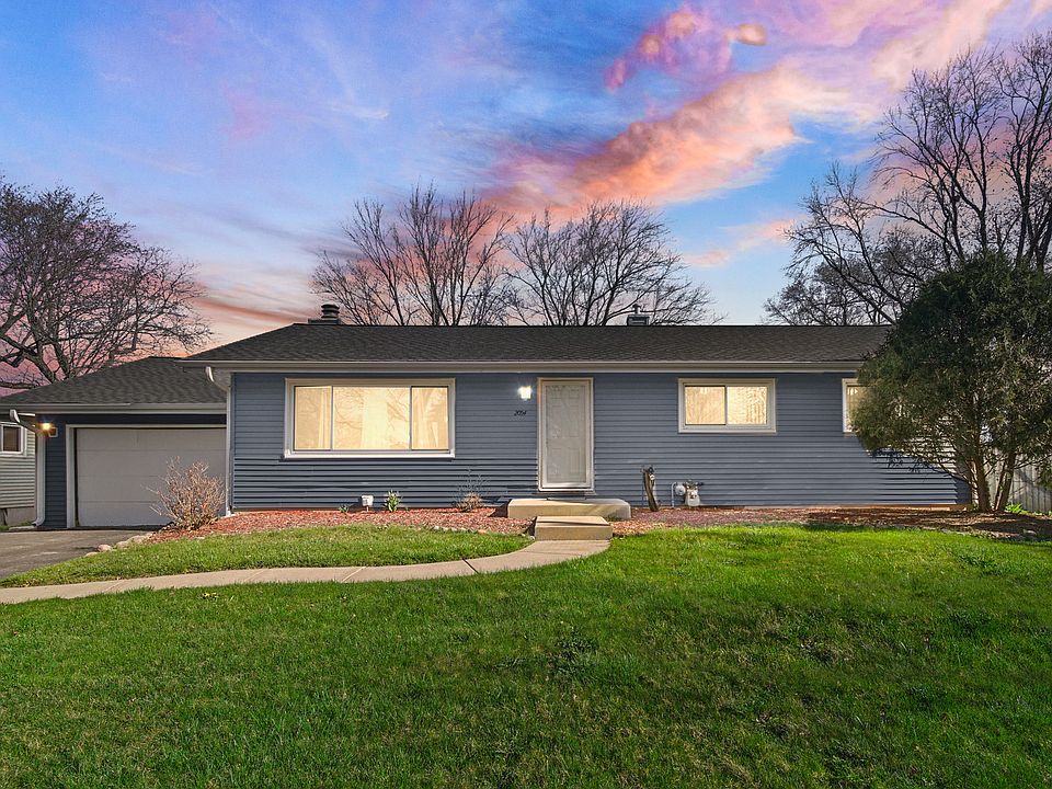 1st image of 2054 Cedar Ave