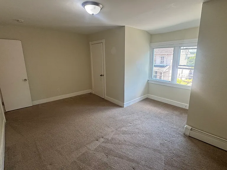 1151 E 4th St #2 — Photo 10
