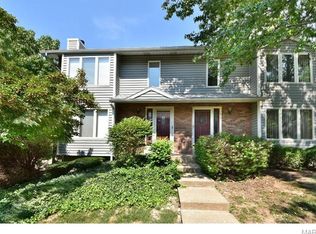 1617 Forest Hills Dr, Saint Charles, MO 63303