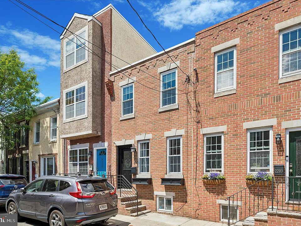 1st image of 2211 Kimball St