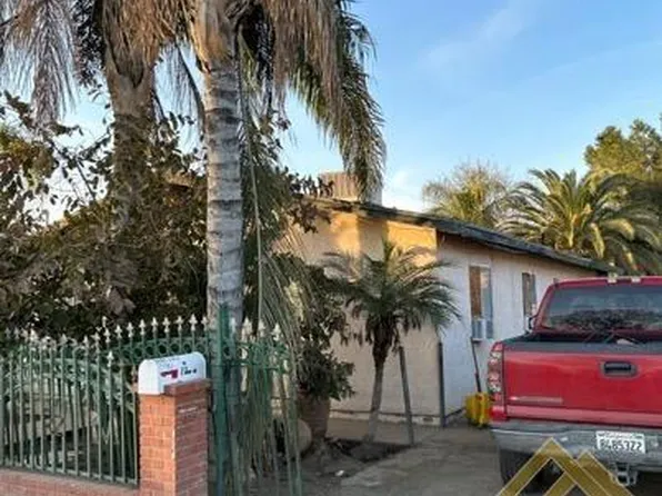 7916 Middleton Ln, Lamont, CA 93241