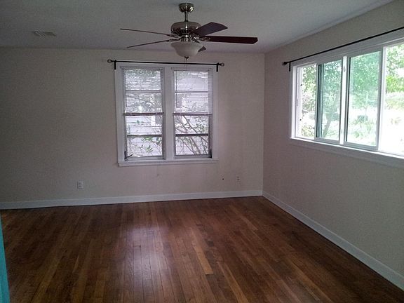 2nd image of 3160 12th Ave N