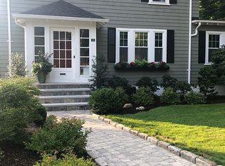 53 Cliff Rd, Milton, MA 02186