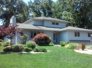 13 Fair Way, Poughkeepsie, NY 12603