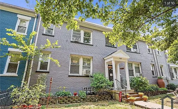 1617 F St NE #1