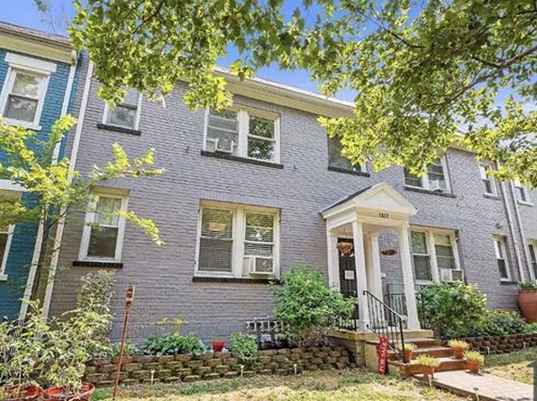 1617 F St NE APT 1