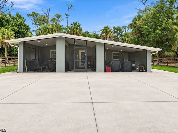 17671 Palm Creek Dr, North Fort Myers, FL 33917