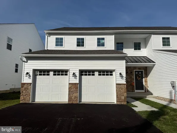 129 Stauffer Rd, Bechtelsville, PA 19505