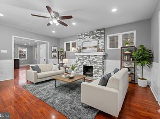 558 E Locust Ave, Philadelphia, PA 19144