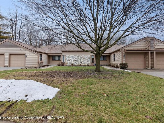 5th image of 7109 Medallion Dr #22