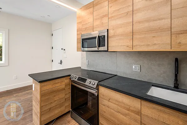 Rented by Brooklyn Rentals NYC | media 13