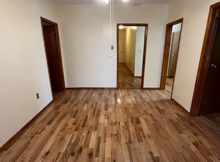 1129 43rd St APT C2, Brooklyn, NY 11219