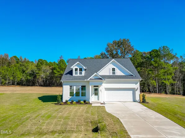 477 Beacon Hill Rd, Lillington, NC 27546