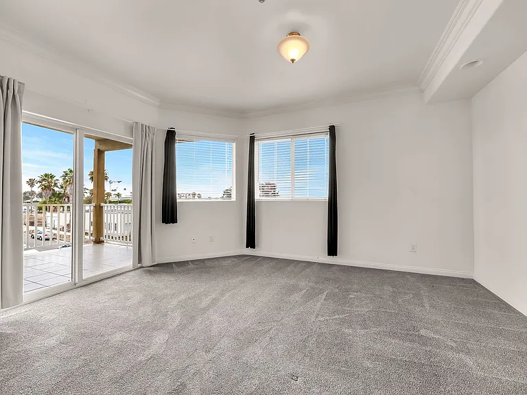 404 N Horne St N #D31 — Photo 8