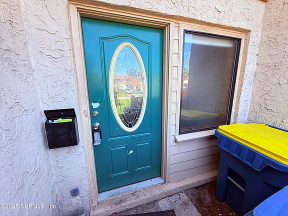 3rd image of 6114 TUSCONY Circle