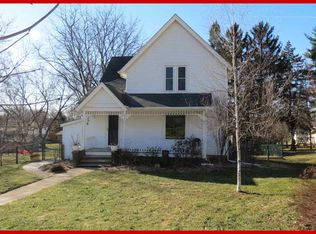 318 W Prospect St, Lake Mills, WI 53551