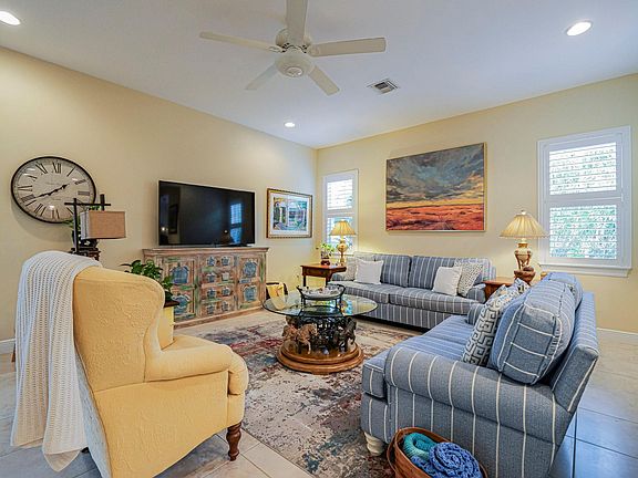4th image of 6525 Caicos Court