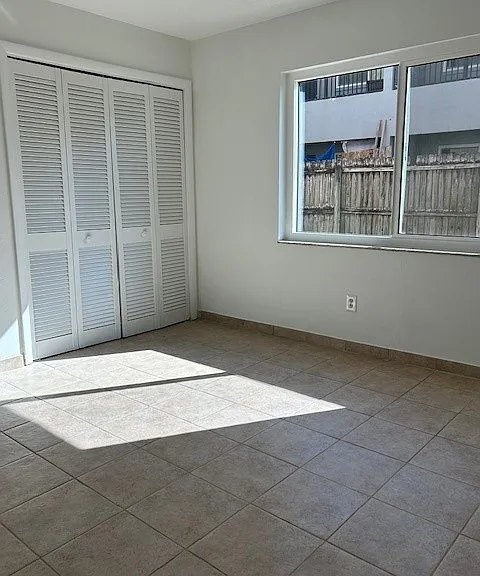 411 S Nimbus Ave #3 — Photo 26