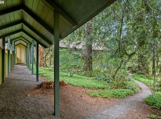 4305 SW Dogwood Ln, Portland, OR 97225