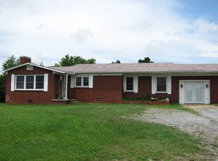 8276 State Route 121 S, Mayfield, KY 42066