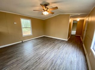 613 Benton Farm Rd, Walterboro, SC 29488