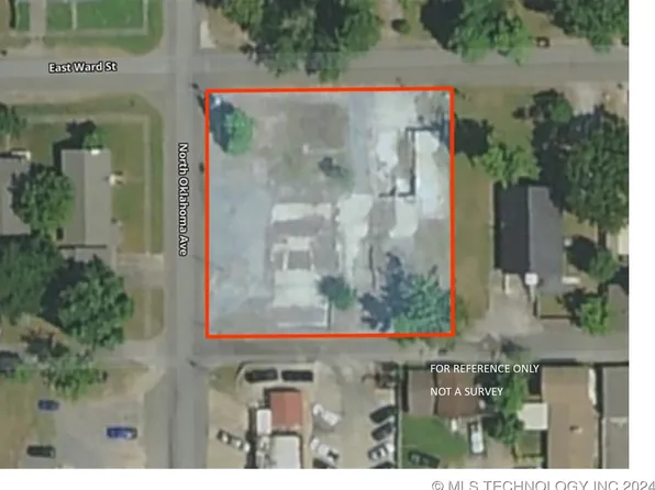 Oklahoma Ave, Tahlequah, OK 74464