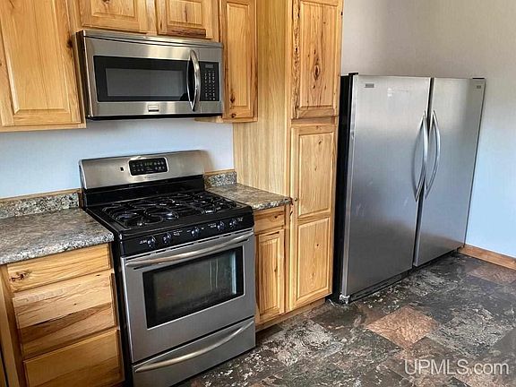 2nd image of 47 E Stephenson Ave