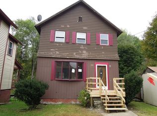 50 Middlefield Rd, Chester, MA 01011