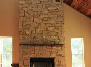 312 Springwood Dr, Conroe, TX 77385