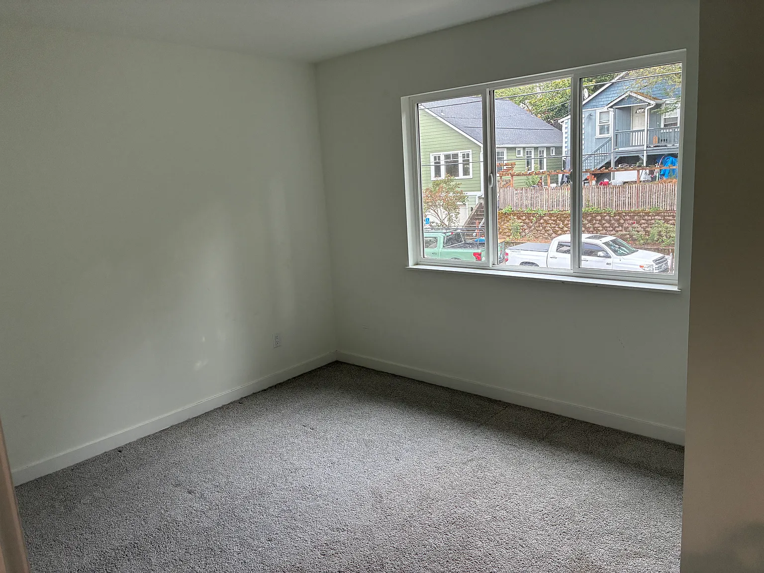 2 bed, 920 sqft, $2,100 — Photo 4