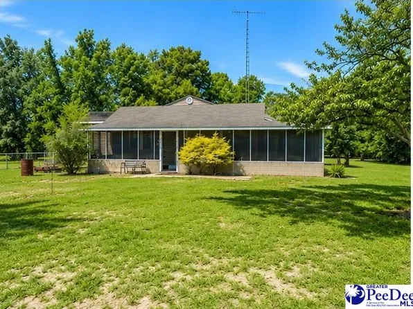 1719 Parkfield Rd, Olanta, SC 29591