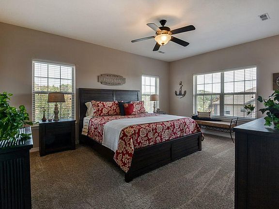 2nd image of 190 Rockwood Ln #3
