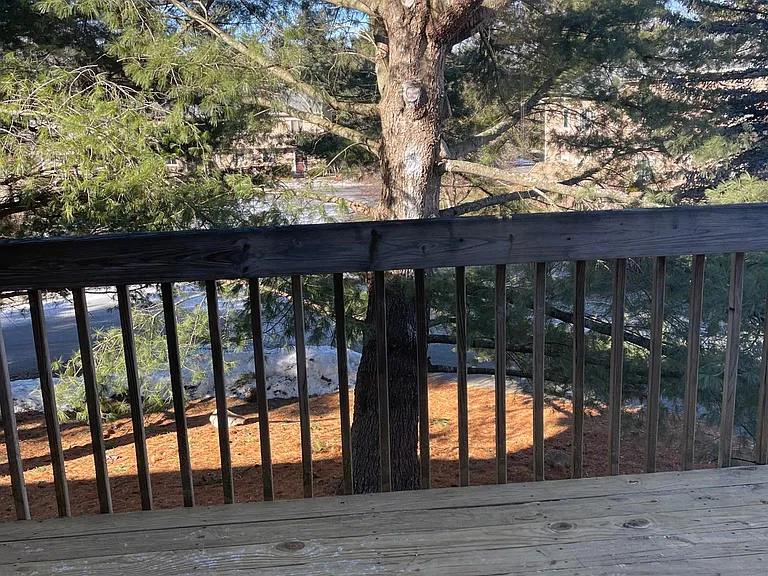 B5 Stonehedge Dr — Photo 26