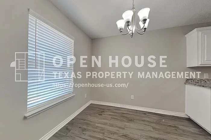 1616 Ocean Dr — Photo 7