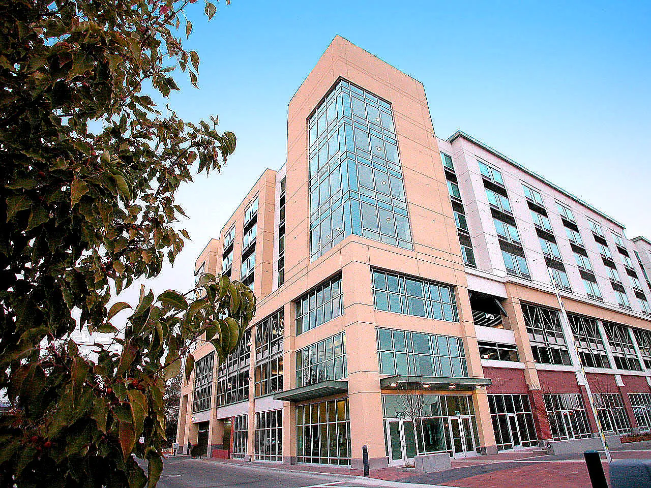 Civic Plaza Apartments — Photo 4
