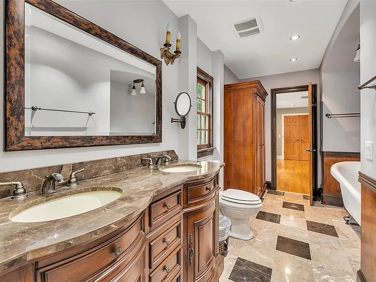 210 Settlers Rd — Photo 42