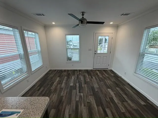 Sunshine MH & RV Resort — Photo 43