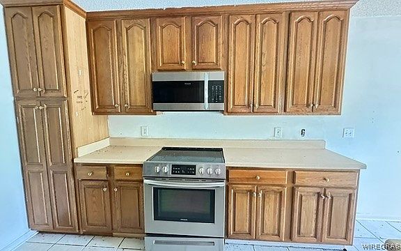 4th image of 111 Palisades Dr
