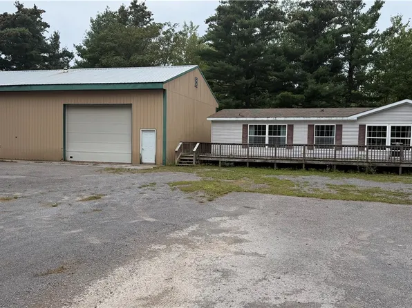 23971 Cemetery Rd, Felts Mills, NY 13638