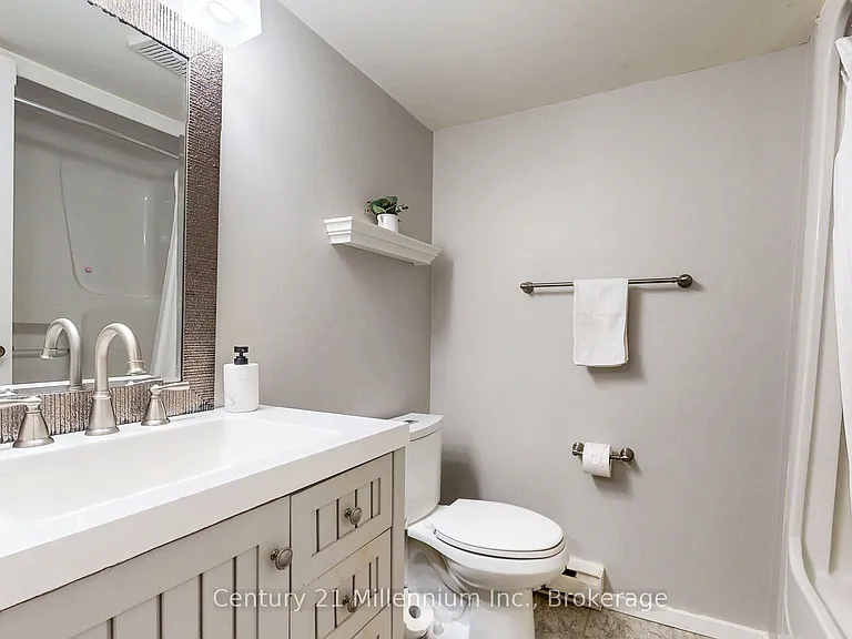 23 Dawson Dr #98 — Photo 31