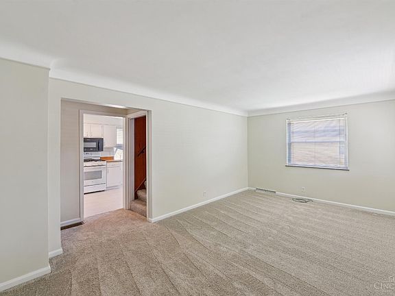 3rd image of 1163 Georgia Ln