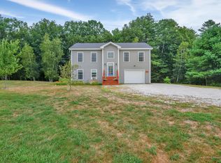 547 Cape Rd, Hollis Center, ME 04042