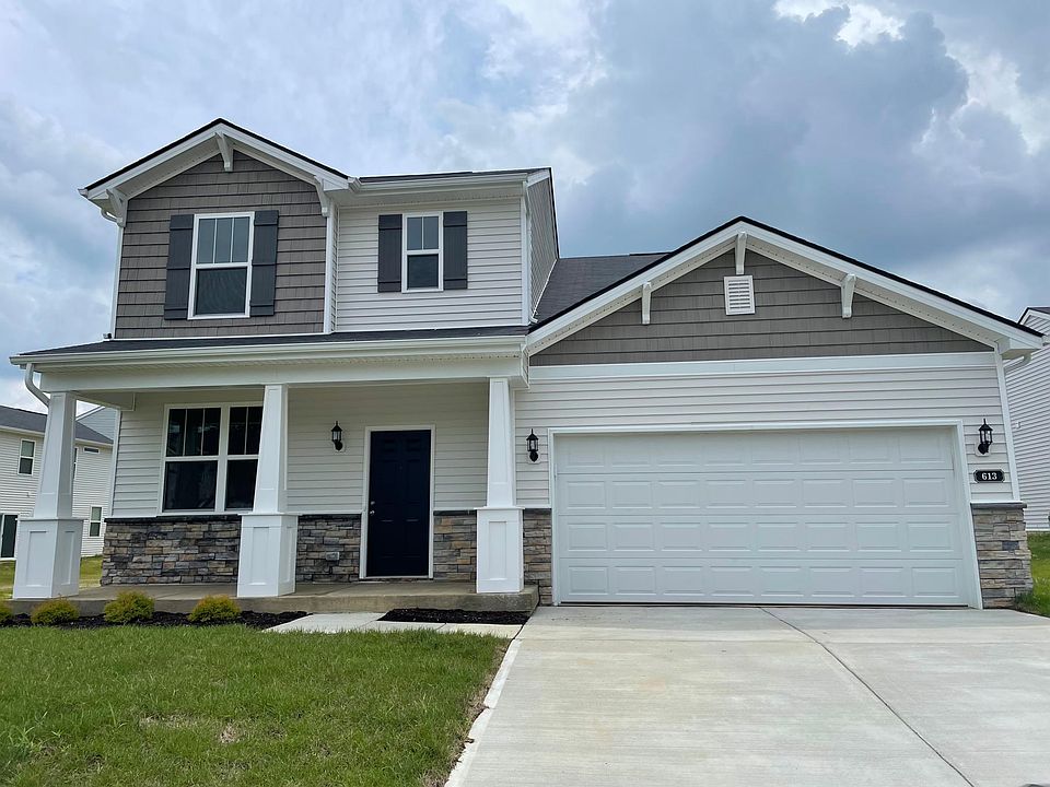 613 Toll House Court in Shelbyville, KY. New Construction.