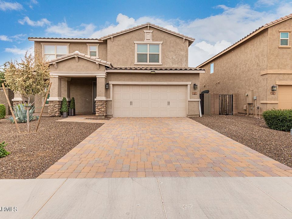 1st image of 275 E Vicenza Dr