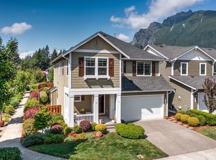 962 SE 11th St, North Bend, WA 98045