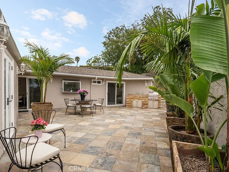 1651 Thurston Dr — Photo 29